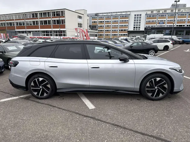 VW ID.7 Tourer Limited Edition 77kWh 285PS Automat