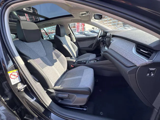 SKODA Octavia Combi 2.0 TDi Selection Tour DSG-Automat