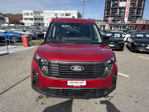 FORD Tourneo Courier 1.0 EcoBoost Titanium Automat