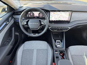 SKODA Octavia Combi 2.0 TDi Selection Tour DSG-Automat