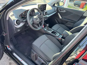 AUDI Q2 35 TFSi S-Line S-Tronic Automat