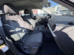 AUDI Q2 35 TFSi S-Line S-Tronic Automat