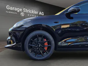 MG IM6 100 kWh Performance 4WD