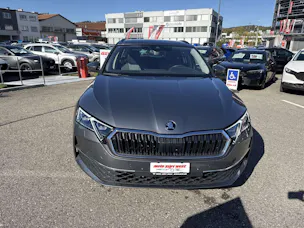 SKODA Octavia Combi 2.0 TDi Selection Tour DSG-Automat