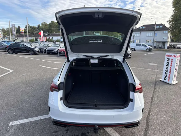 SKODA Octavia Combi 2.0 TSi RS 265PS DSG-Automat