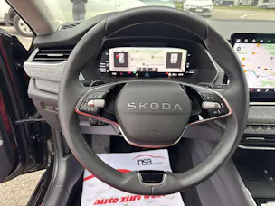 SKODA Octavia Combi 2.0 TDi Selection Tour DSG-Automat