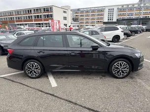 SKODA Octavia Combi 2.0 TDi Selection Tour DSG-Automat