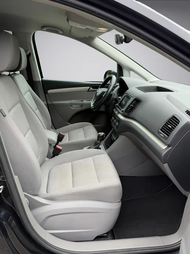 SEAT Alhambra 2.0 TDI Style DSG * 7 Plätzer * Facelift * AHK *