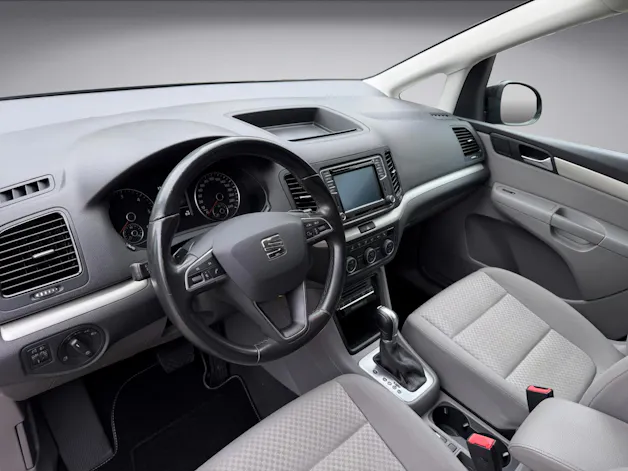 SEAT Alhambra 2.0 TDI Style DSG * 7 Plätzer * Facelift * AHK *