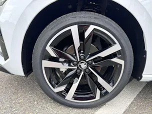 SKODA Scala 1.5 TSi Monte Carlo DSG-Automat