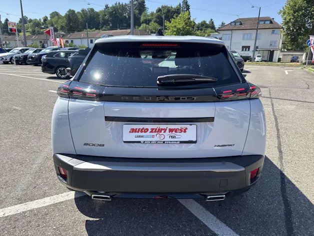 PEUGEOT 2008 1.2 145 MHEV Allure Automat