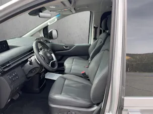 HYUNDAI Staria Wagon 1.6 GDi HEV Vertex