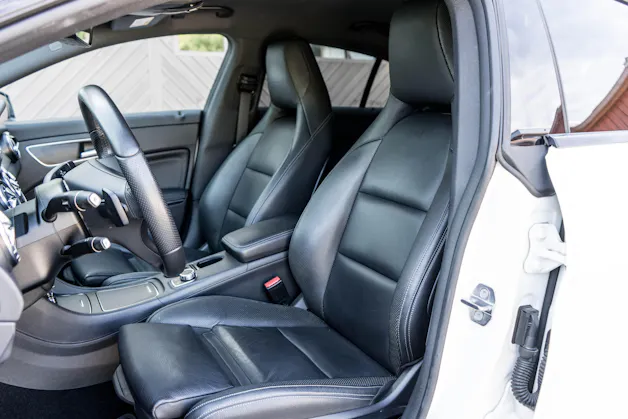 MERCEDES-BENZ CLA Shooting Brake 200 7G EXCLUSIV KESKIN