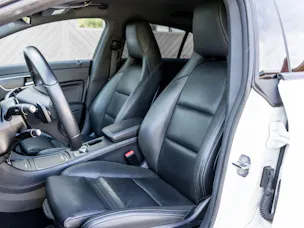 MERCEDES-BENZ CLA Shooting Brake 200 7G EXCLUSIV KESKIN