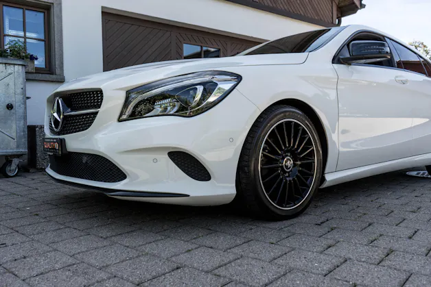 MERCEDES-BENZ CLA Shooting Brake 200 7G EXCLUSIV KESKIN