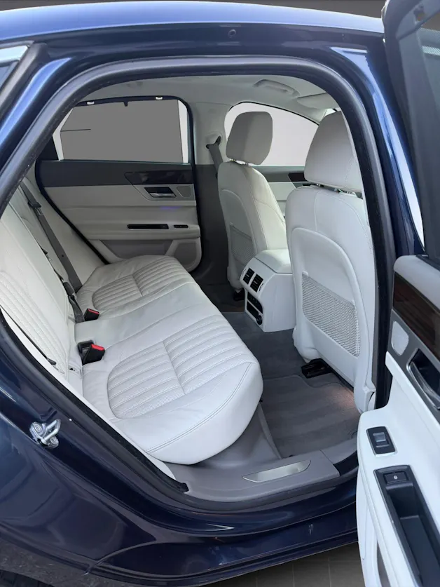 Jaguar XF 30d Portfolio Automatic