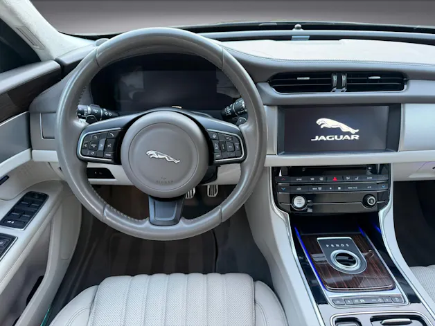 Jaguar XF 30d Portfolio Automatic