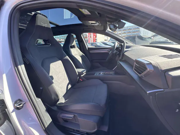 CUPRA LEON ST 1.5 eTSi DSG-Automat