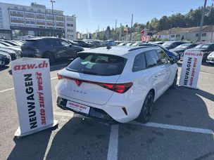 CUPRA LEON ST 1.5 eTSi DSG-Automat