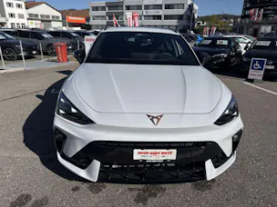 CUPRA LEON ST 1.5 eTSi DSG-Automat