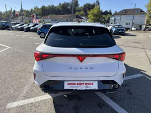 CUPRA LEON ST 1.5 eTSi DSG-Automat