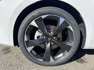 CUPRA LEON ST 1.5 eTSi DSG-Automat