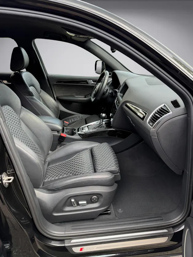 AUDI SQ5 3.0 TDI plus quattro tiptronic * 340 PS *