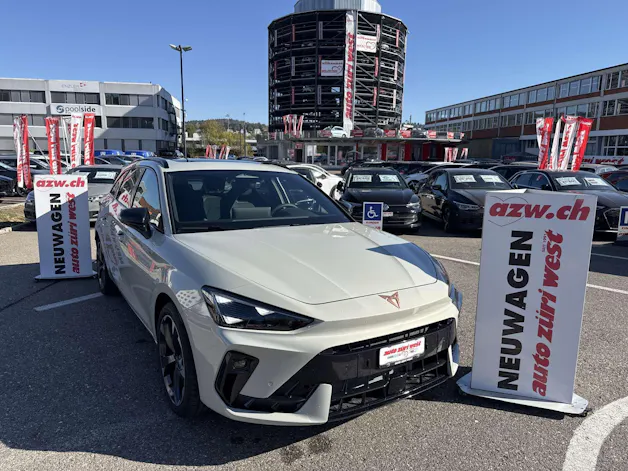 CUPRA LEON ST 1.5 eTSi DSG-Automat