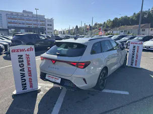 CUPRA LEON ST 1.5 eTSi DSG-Automat