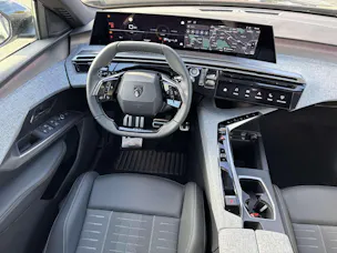 PEUGEOT 3008 145 GT Hybrid e-DCS-Automat