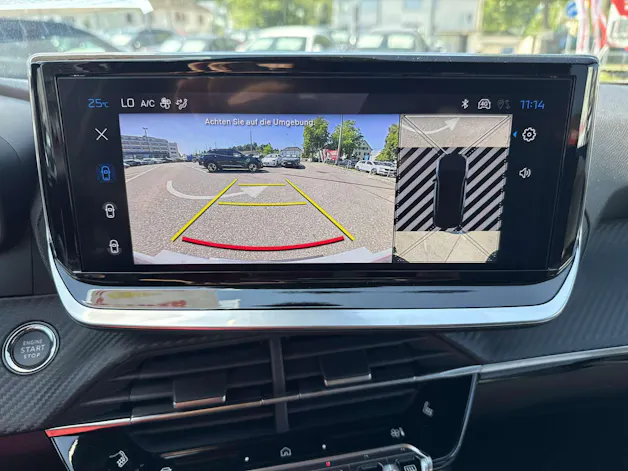 PEUGEOT 2008 1.2 145 MHEV Allure Automat