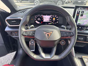CUPRA LEON ST 1.5 eTSI DSG-Automat