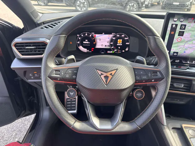 CUPRA LEON ST 1.5 eTSI DSG-Automat