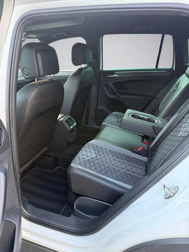 VW Tiguan 2.0 TDI SCR R-Line 4Motion DSG * Facelift * 200PS * R Line * Highline *