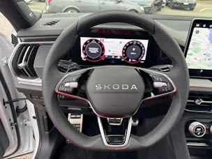 SKODA Kodiaq 2.0 TDi Sportline 7-Plätzer 4x4 DSG-Automat