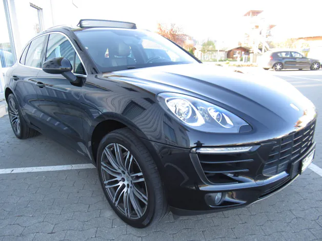 PORSCHE Macan S PDK