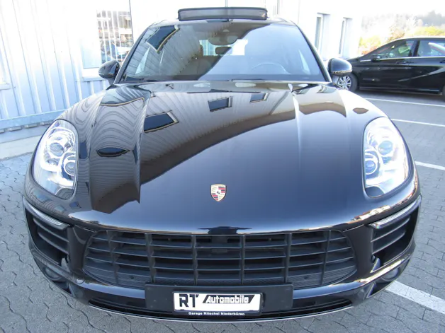 PORSCHE Macan S PDK