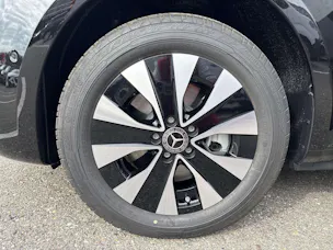 MERCEDES-BENZ Vito 116 CDi 9-Plätzer Lang Select Tourer G-Tr. Automat