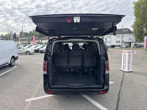 MERCEDES-BENZ Vito 116 CDi 9-Plätzer Lang Select Tourer G-Tr. Automat