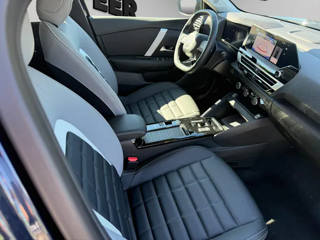 CITROEN C4 1.2 Hybrid Max