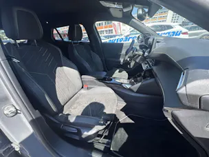 PEUGEOT 2008 1.2 PureTech GT Automat