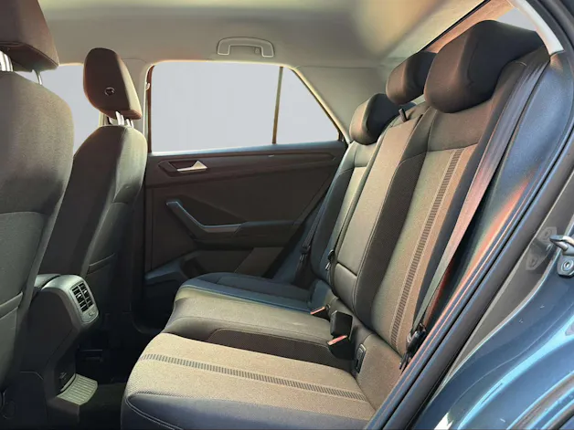 VW T-Roc 2.0 TSI Advance DSG 4Motion