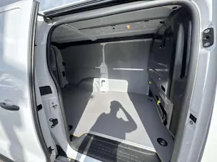 FIAT Scudo 2.0 BlueHDi L3 3-Plätzer EAT-Automat