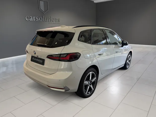 BMW 218d Active Tourer Luxury Line DKG
