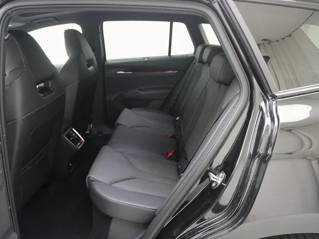 SKODA Enyaq iV RS-Suite MAXX