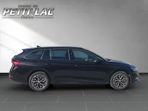 SKODA Octavia Combi 2.0 TSI Style DSG 4x4