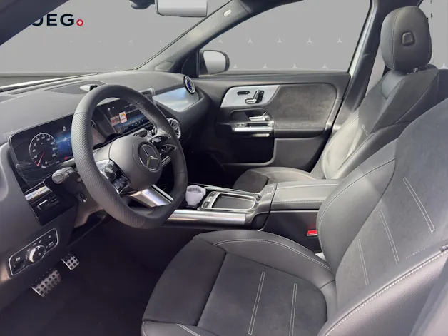 MERCEDES-BENZ GLA 250 4Matic 8G-DCT Swiss Star