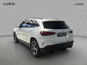 MERCEDES-BENZ GLA 250 4Matic 8G-DCT Swiss Star