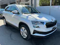 SKODA Karoq Selection *** FAHRZEUG HAT HAGELSCHADEN ***
