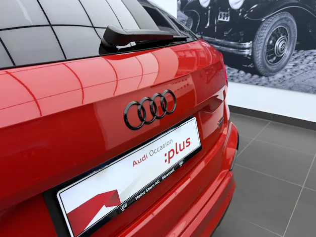 AUDI Q2 40 TFSI advanced Attraction quattro S-tronic